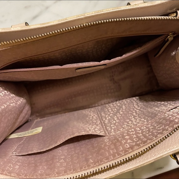 Kate Spade - Picture 4 of 6